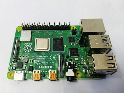 Raspberry Pi 4 Model B dans sa version 2 Go de mémoire vive